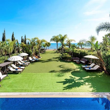 Sea Front Oceanus H2 By Ezoria Villas Ajía Nápa Kültér fotó